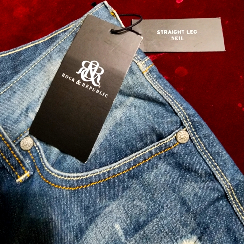 Rock And Republic  Men's Jeans 31x32 Straight Leg Casual Distressed - Picture 3 of 16